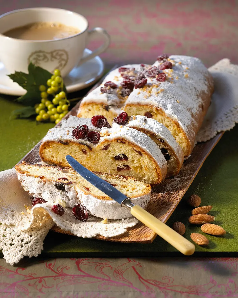 Mandel-Cranberry-Stollen Rezept