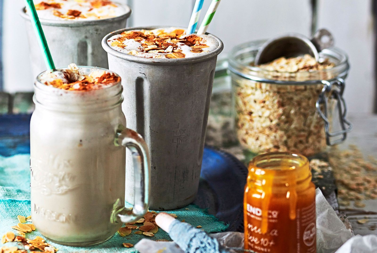 Mandel-Lebkuchen-Shake Rezept | LECKER