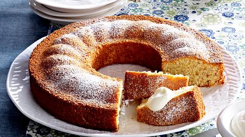 Mandel-Zitronen-Kuchen Rezept - Foto: House of Food / Bauer Food Experts KG