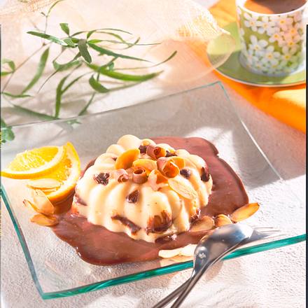 Mandelpudding mit Schoko Rezept Mandelpudding mit Schoko Rezept