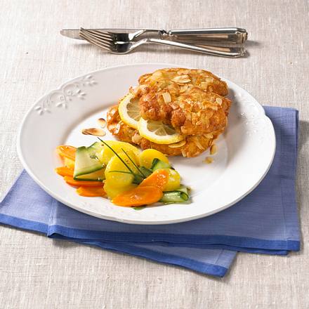 Mandelschnitzel mit Kartoffelsalat Rezept Mandelschnitzel mit Kartoffelsalat Rezept