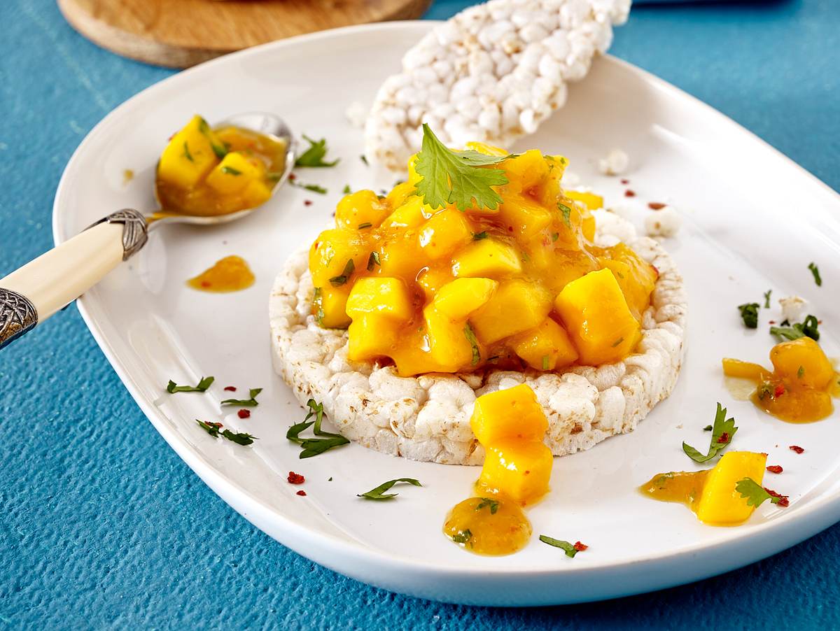 Mango-Chutney auf Reiswaffeln Rezept