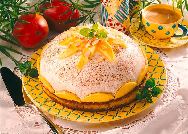 Mango-Kokos-Kuppeltorte Rezept Mango-Kokos-Kuppeltorte Rezept