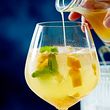 Mango-Maracuja-Spritz - Foto: Food & Foto Experts