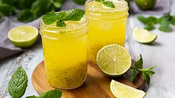 Mango-Mojito (alkoholfrei) Rezept - Foto: LECKER @ Bauer Media Group Mango-Mojito (alkoholfrei) Rezept - Foto: LECKER @ Bauer Media Group