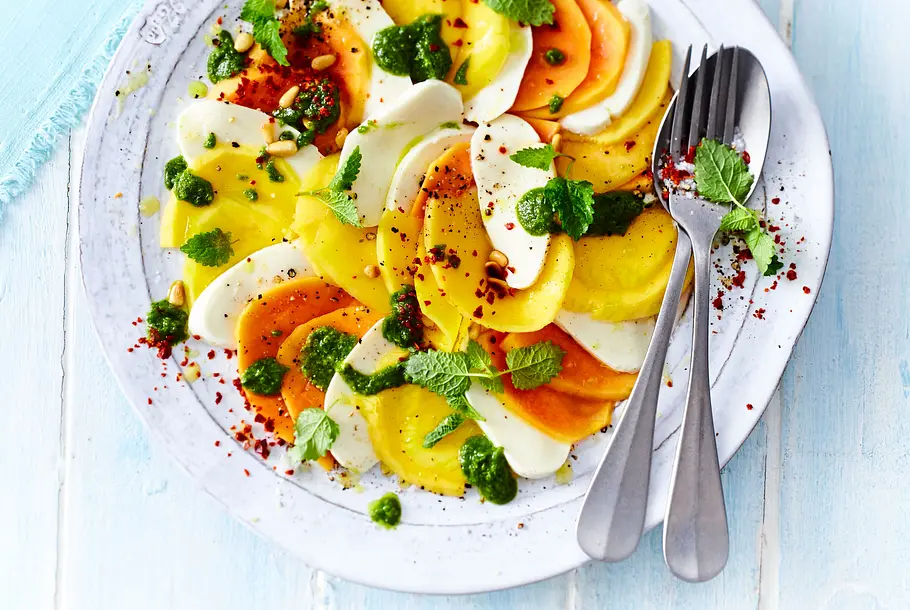 Mango-Papaya-Caprese mit Melisse-Pesto Rezept