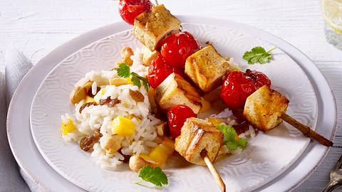 Mango-Reis mit Tofu-Tomaten-Spieße Rezept - Foto: House of Food / Bauer Food Experts KG