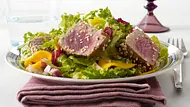 Mango-Salat mit gebratenem Sesam-Thunfisch Rezept - Foto: LECKER @ Bauer Media Group