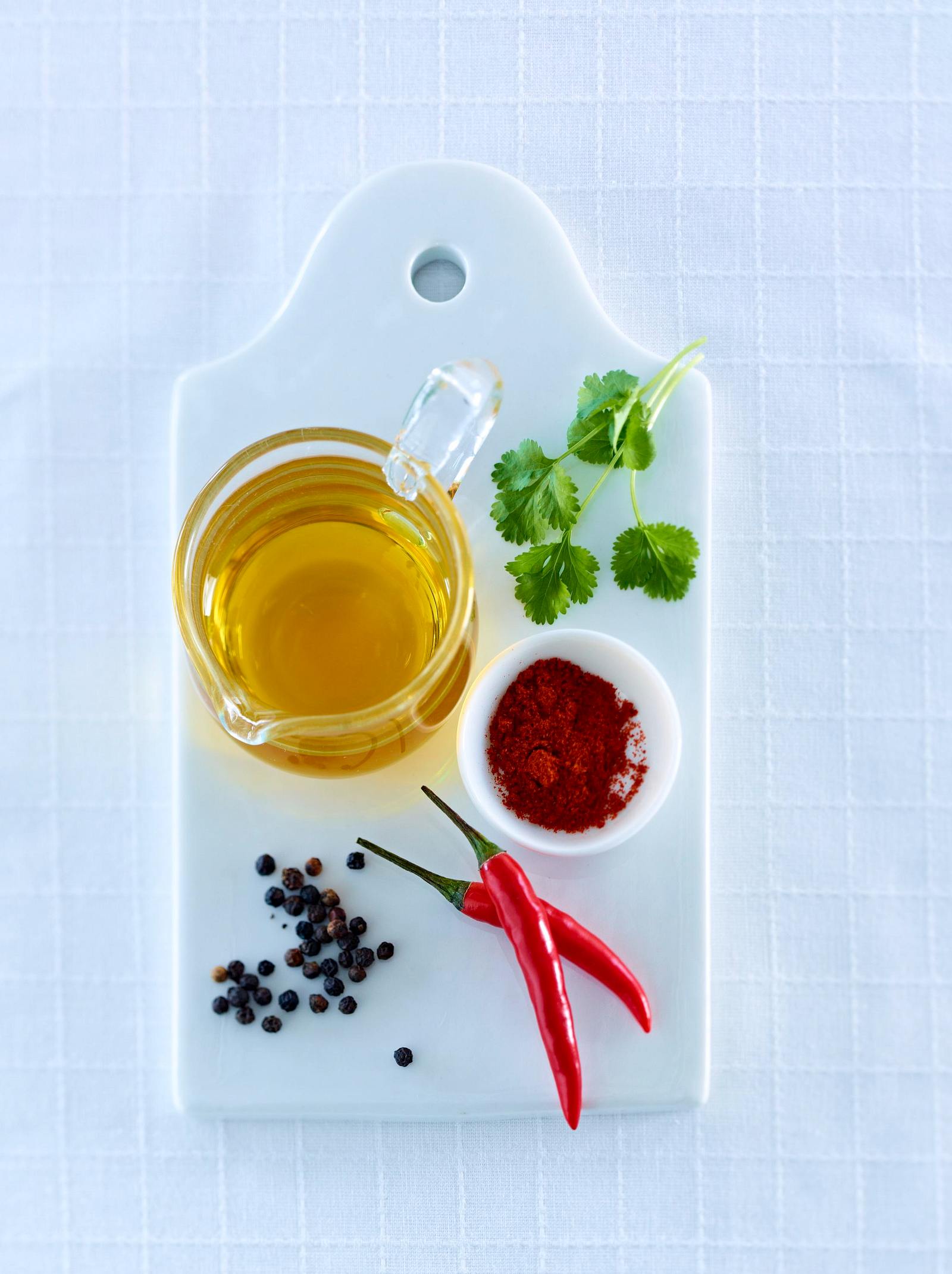 Marinade für Hähnchenfleisch Rezept | LECKER
