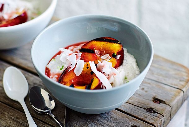 Marinierte Nektarinen auf Kokosmilchreis Rezept Marinierte Nektarinen auf Kokosmilchreis Rezept