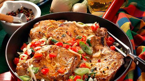 Marinierte Schweinekoteletts Rezept - Foto: House of Food / Bauer Food Experts KG