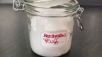 Marshmellow Fluff - so geht das Rezept zum Selbermachen - Foto: LECKER @ Bauer Media Group