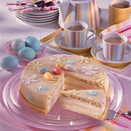 Marzipan-Biskuittorte Rezept