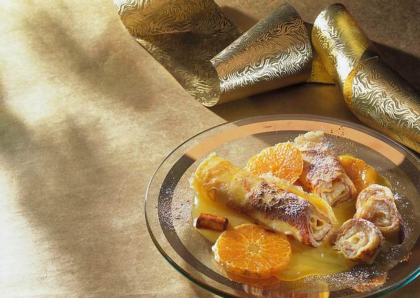 Marzipan-Crêpes mit Zimt und Mandarinen Rezept Marzipan-Crêpes mit Zimt und Mandarinen Rezept