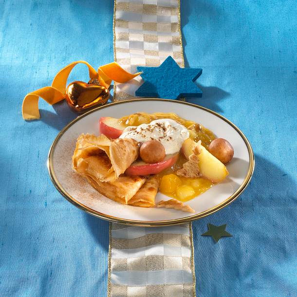 Marzipan-Crêpes und Wintergrütze Rezept