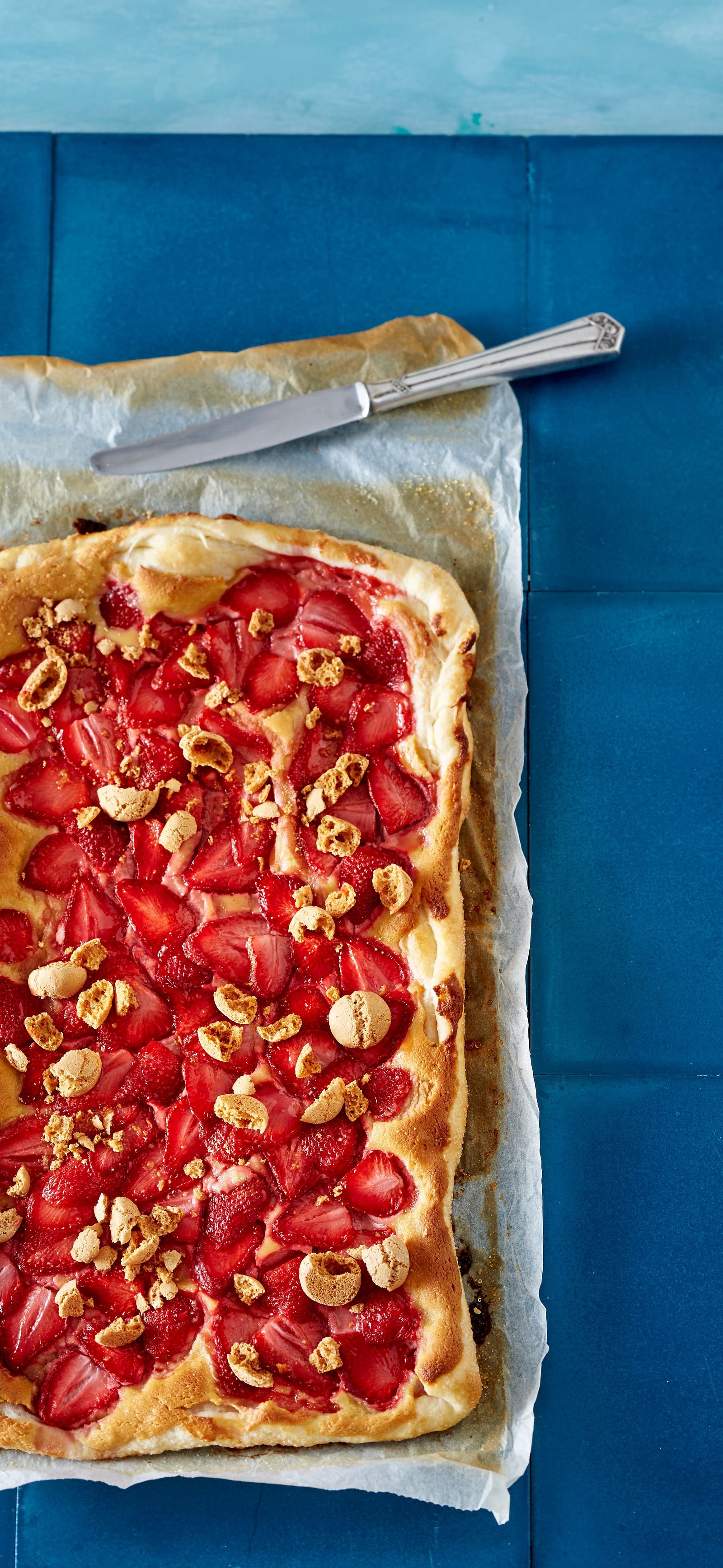 Marzipan-Erdbeer-Tarte Rezept | LECKER Marzipan-Erdbeer-Tarte Rezept | LECKER