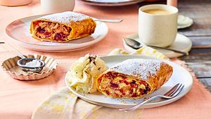 Marzipan-Früchte-Strudel Rezept - Foto: House of Food / Bauer Food Experts KG