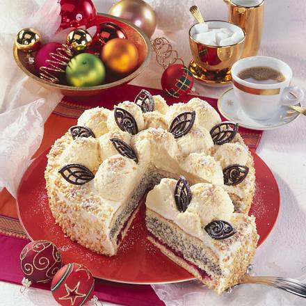 Marzipan-Mousse-Schneeball-Torte Rezept Marzipan-Mousse-Schneeball-Torte Rezept