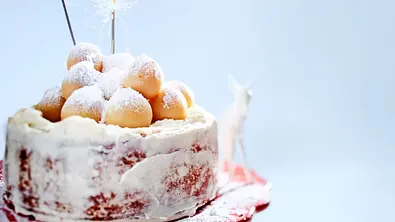 Marzipan-Schneegestöber Rezept - Foto: LECKER @ Bauer Media Group