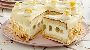 Marzipan-Stachelbeer-Torte Rezept - Foto: LECKER @ Bauer Media Group Marzipan-Stachelbeer-Torte Rezept - Foto: LECKER @ Bauer Media Group