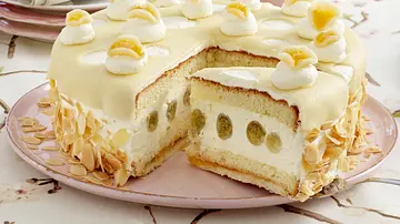 Marzipan-Stachelbeer-Torte Rezept - Foto: LECKER @ Bauer Media Group