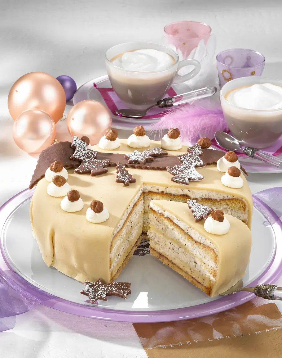 Marzipantorte mit Haselnusssahne Rezept