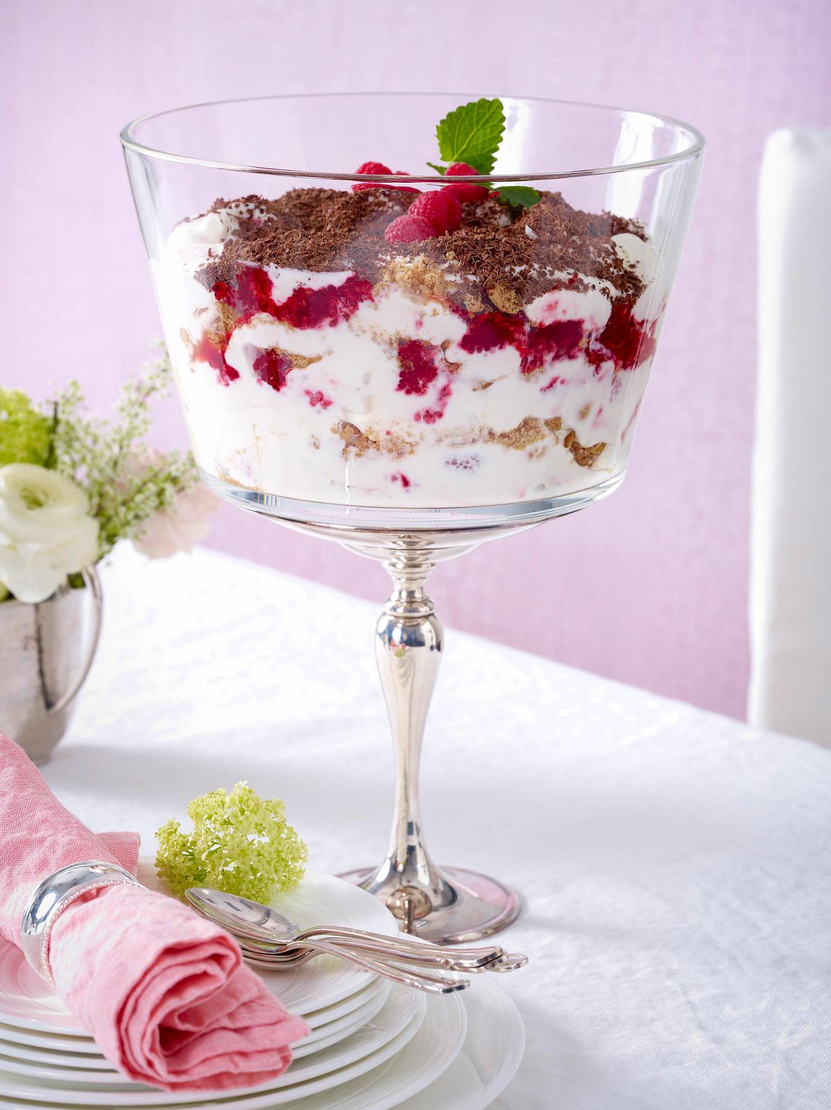 Mascarpone-Himbeer-Creme mit Amarettini Rezept