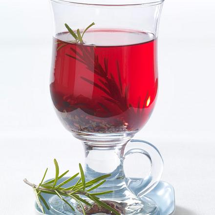 Mate-Rosmarin-Hibiskus-Tee (Schlank-Tee) Rezept Mate-Rosmarin-Hibiskus-Tee (Schlank-Tee) Rezept