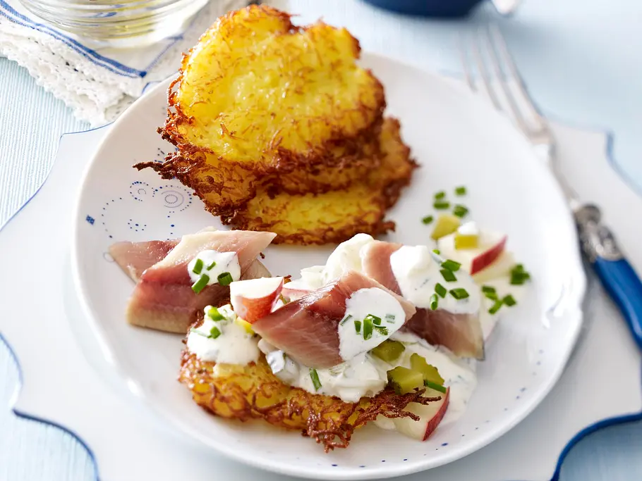 Matjes Hausfrauen-Art zu Reibekuchen Rezept Matjes Hausfrauen-Art zu Reibekuchen Rezept