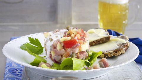 Matjes-Tartar Rezept - Foto: House of Food / Bauer Food Experts KG