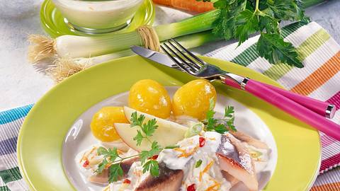 Matjesfilets mit Joghurt-Dip Rezept - Foto: Maass