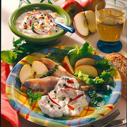 Matjesfilets mit Schmandsoße Rezept Matjesfilets mit Schmandsoße Rezept