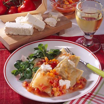 Maultaschen auf Gemüse-Tomaten-Sugo Rezept