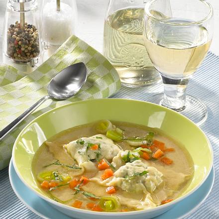 Maultaschen mit Bouilliongemüse Rezept