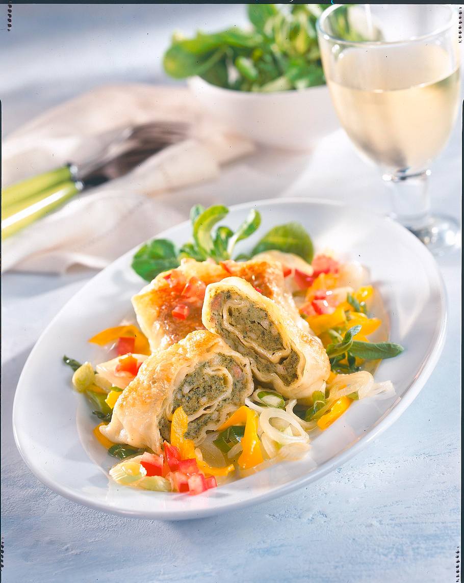 Maultaschen mit geschmortem Gemüse Rezept