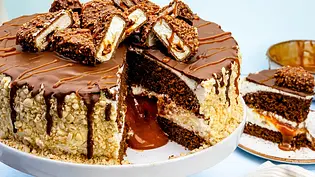 Maxi-King-Torte - Foto: ShowHeroes für LECKER @ Bauer Media Group Maxi-King-Torte - Foto: ShowHeroes für LECKER @ Bauer Media Group