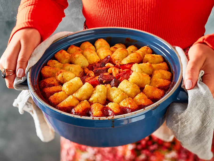 Meal-Prep-Gulasch mit Krokettenspirale Rezept Meal-Prep-Gulasch mit Krokettenspirale Rezept