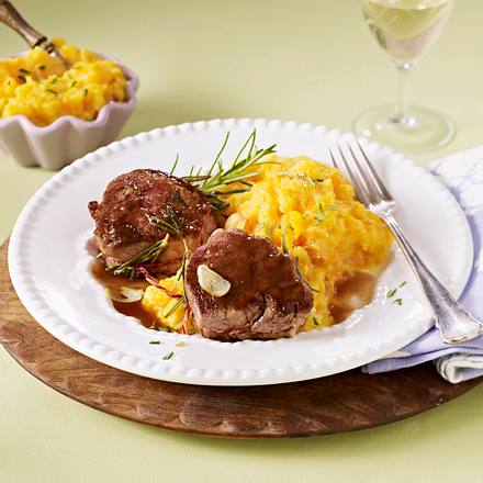 Medaillons zu Möhren-Püree Rezept