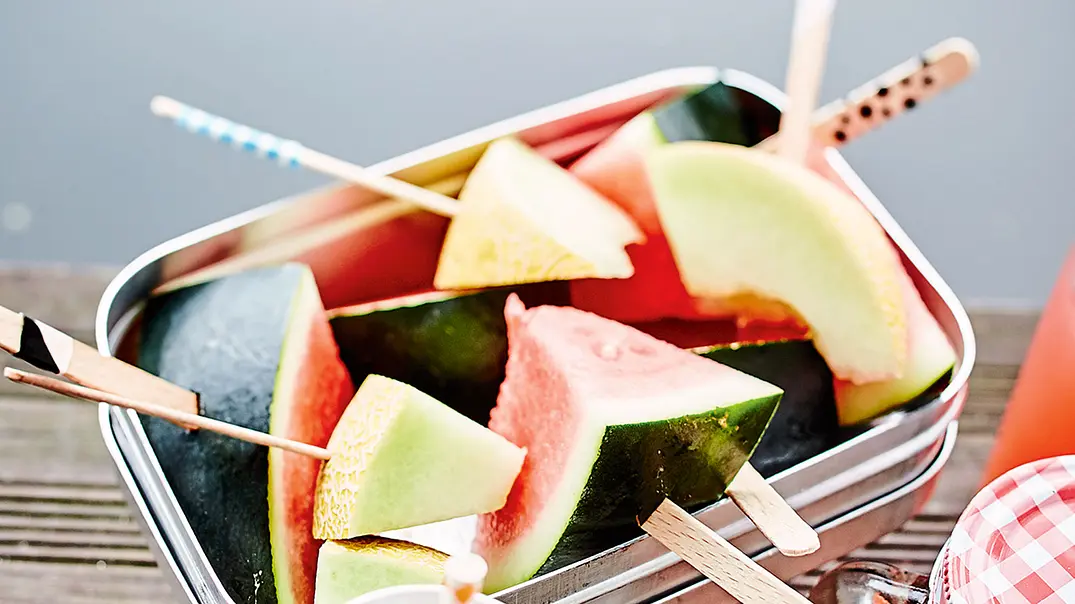 Melone am Stiel Rezept - Foto: LECKER @ Bauer Media Group