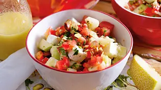 Melonen-Paprika-Salat mit Rauchmandeln Rezept - Foto: LECKER @ Bauer Media Group