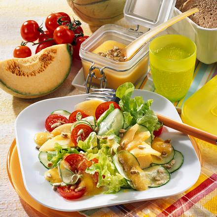 Melonen-Tomaten-Gurkensalat Rezept Melonen-Tomaten-Gurkensalat Rezept