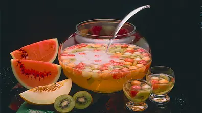 Melonenbowle Rezept - Foto: LECKER @ Bauer Media Group