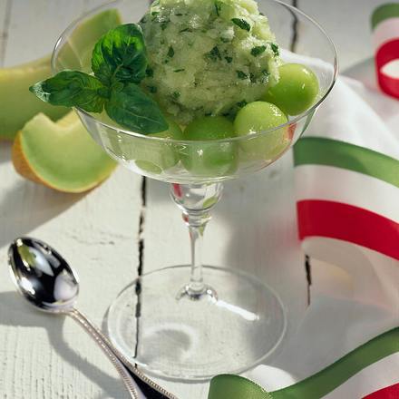 Melonensorbet mit Basilikum Rezept Melonensorbet mit Basilikum Rezept
