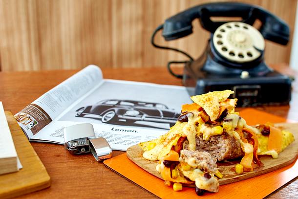 Mettsteaks mit supersündiger mexikanischer Affäre Rezept Mettsteaks mit supersündiger mexikanischer Affäre Rezept