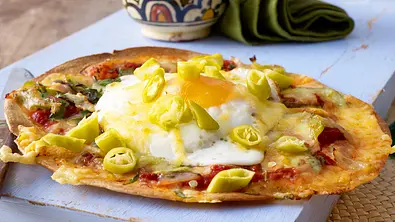Mexikanische Eier auf Tortillafladen Rezept - Foto: LECKER @ Bauer Media Group