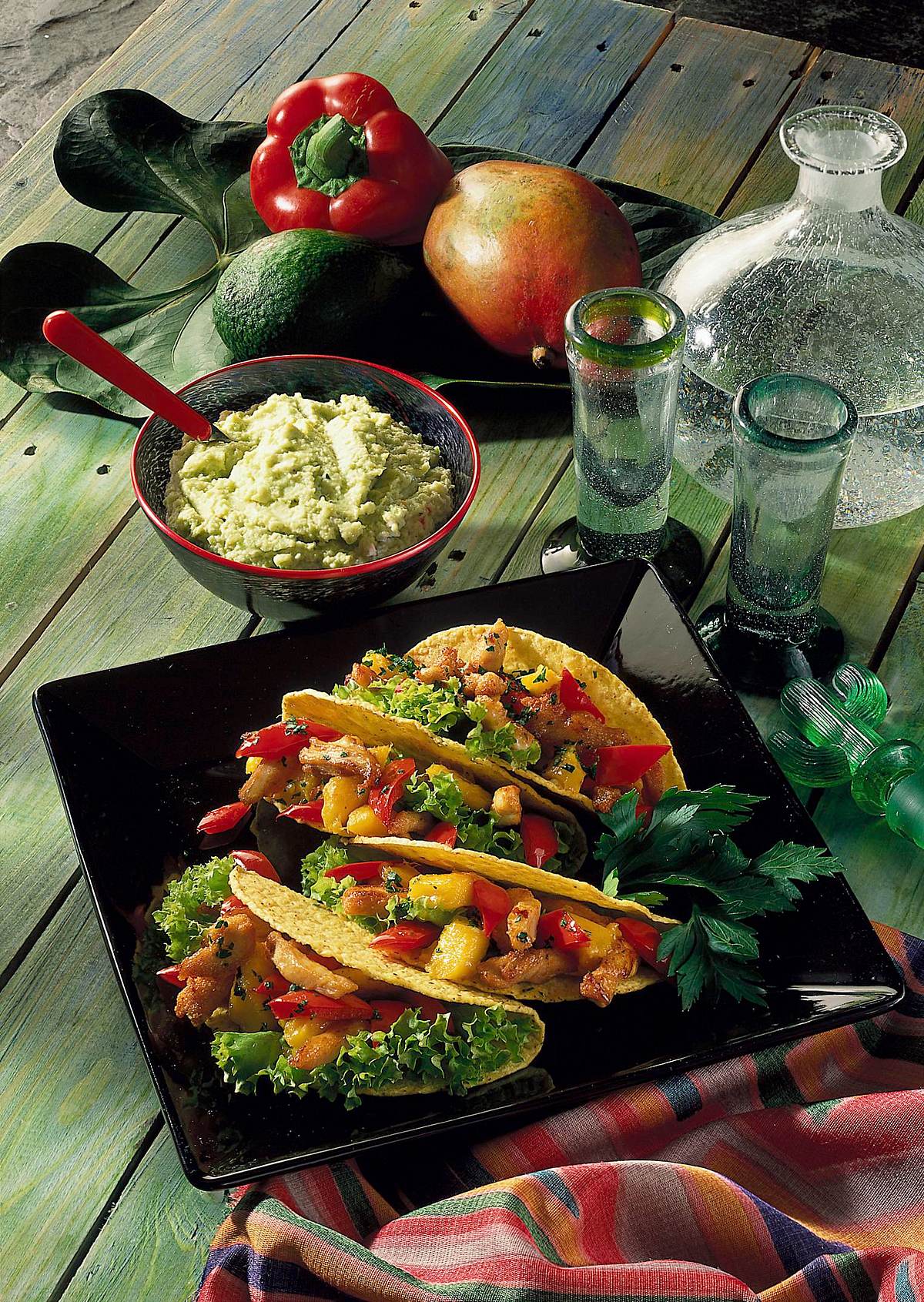 Mexikanische Tacos mit Avocado-Dip Rezept