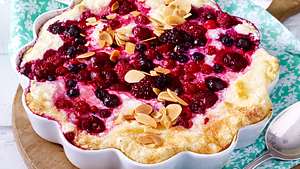 Milchreis-Gratin mit Beeren Rezept - Foto: House of Food / Bauer Food Experts KG