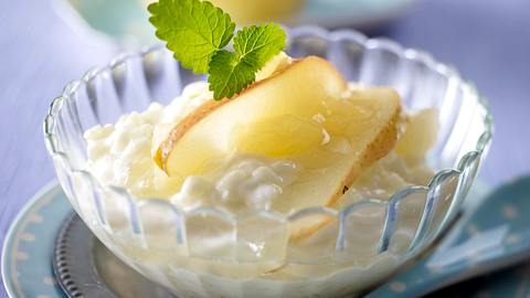 Milchreis mit Apfel-Birnen-Kompott Rezept - Foto: House of Food / Bauer Food Experts KG