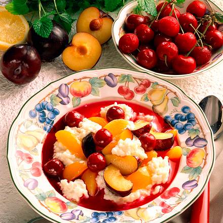 Milchreis mit Früchten Rezept Milchreis mit Früchten Rezept