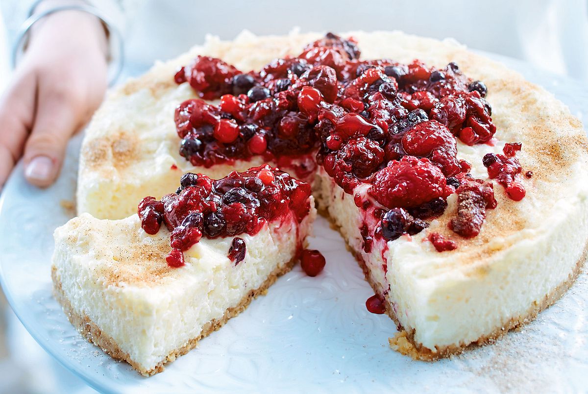 Milchreiskuchen mit Beerenkompott Rezept